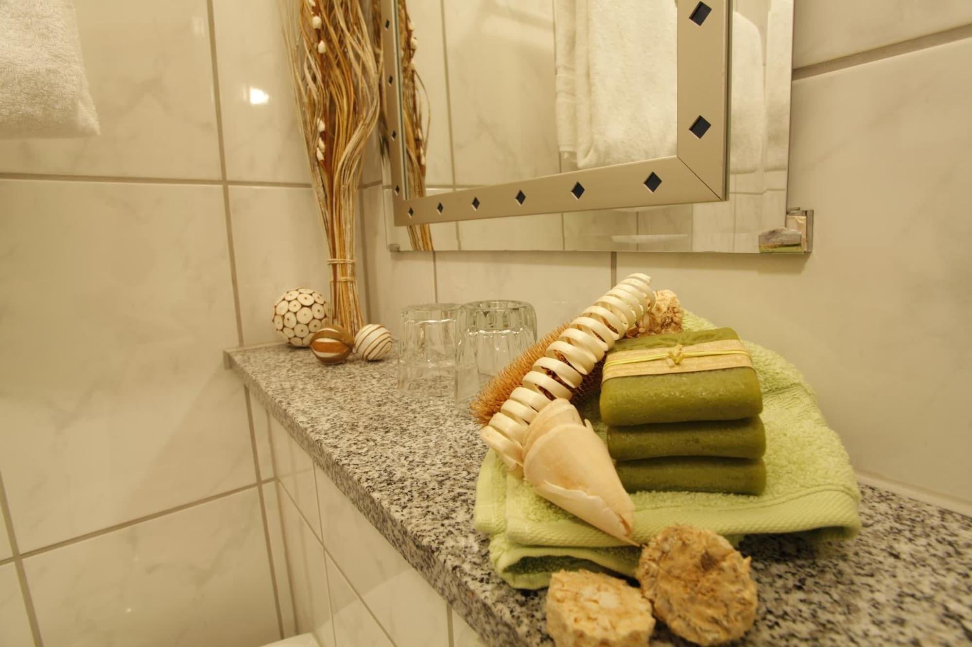Centro Hotel Arkadia Кельн Екстер'єр фото